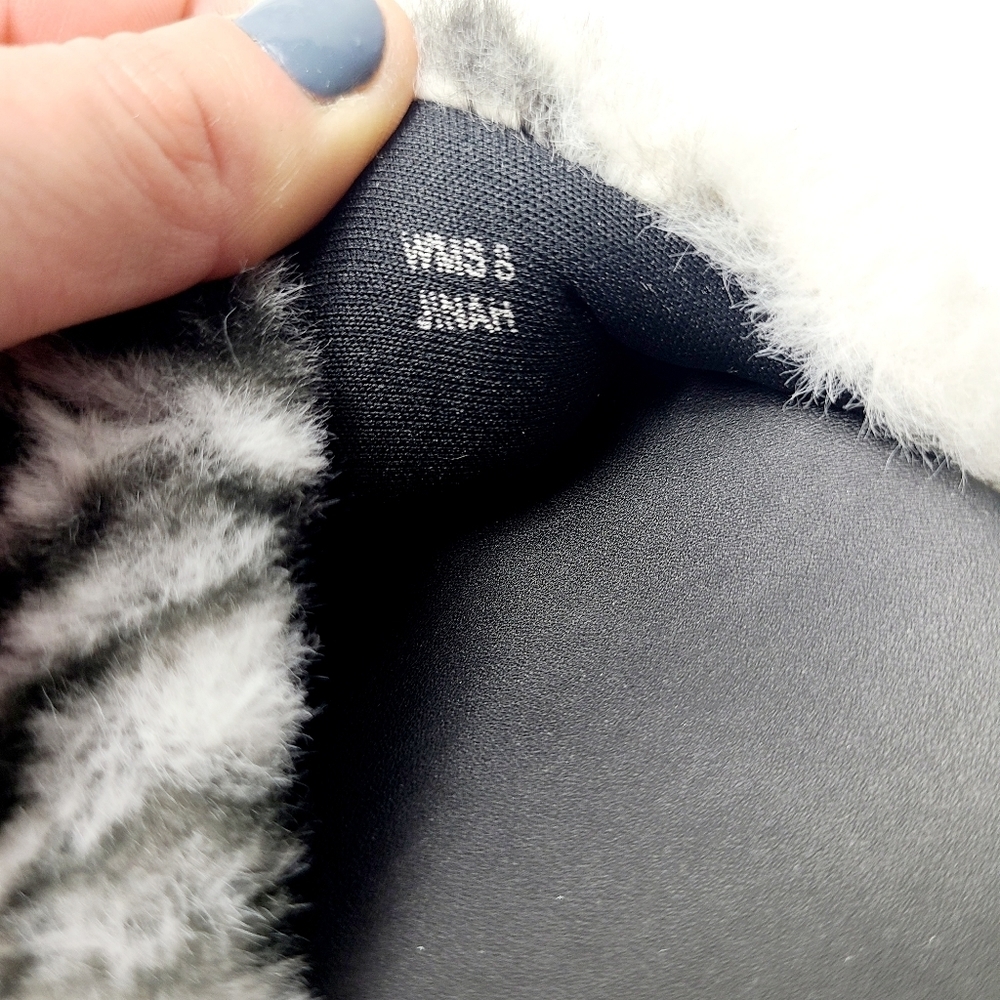 NEW DV BY DOLCE VITA jinah faux fur slipe-on sandals - Picture 5 of 5